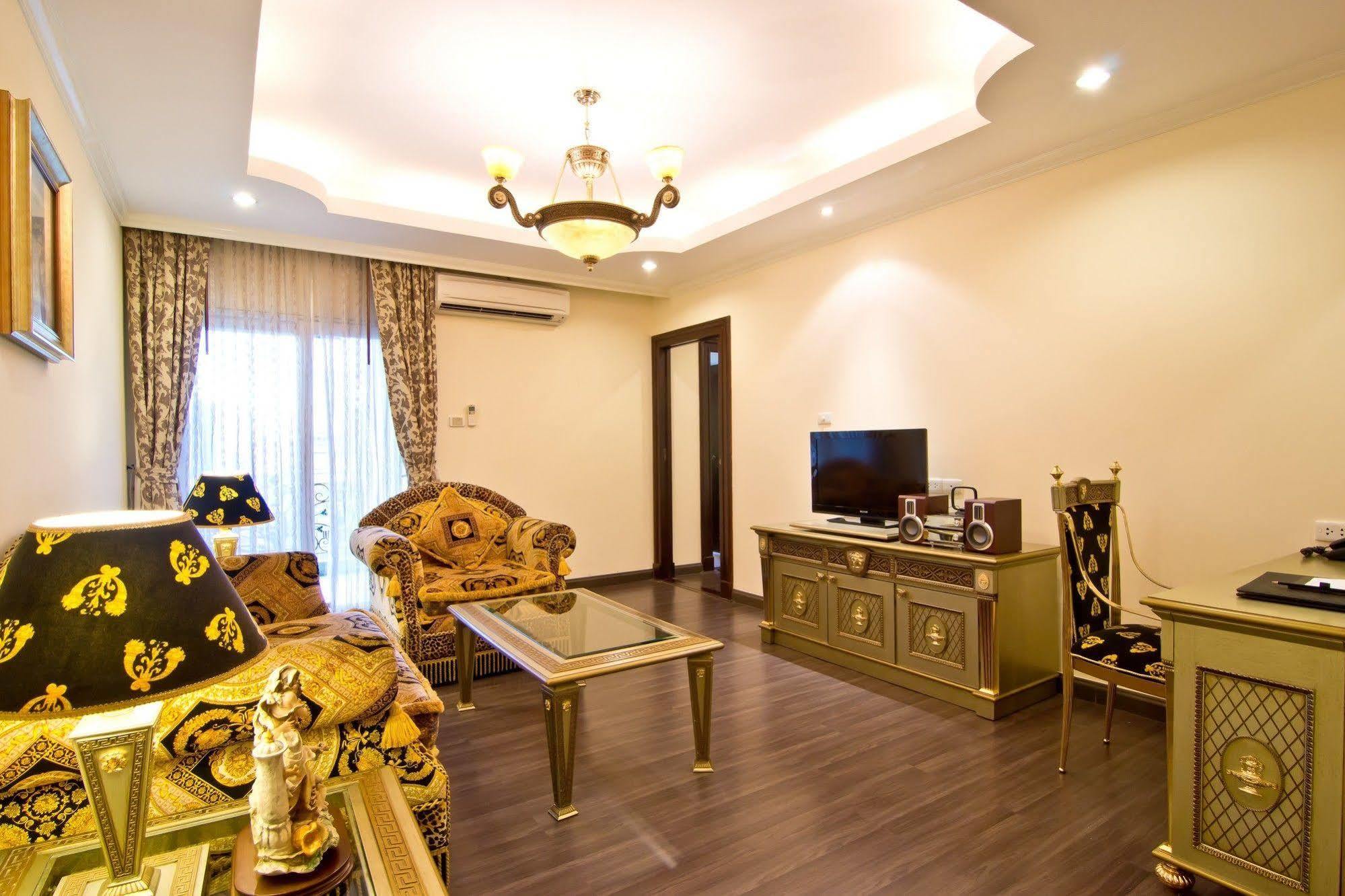 Lk Royal Suite Паттайя Экстерьер фото