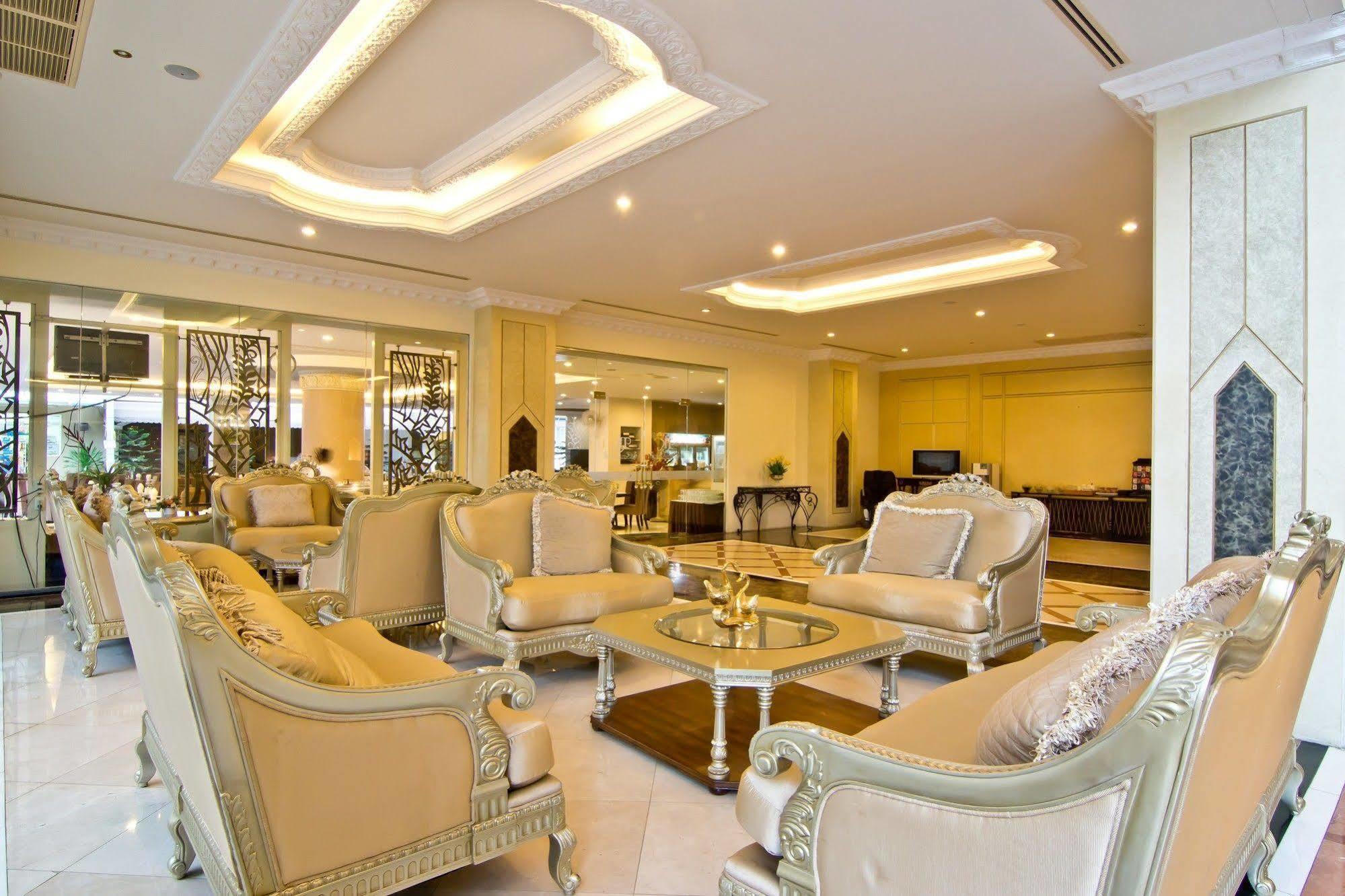 Lk Royal Suite Паттайя Экстерьер фото